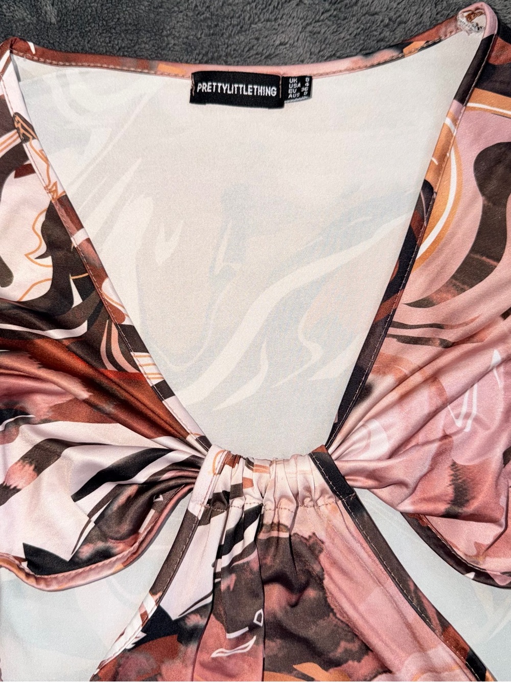 PrettyLittleThing Pink & Brown Marble Cutout Long Sleeve Bodysuit - Picture 2 of 5
